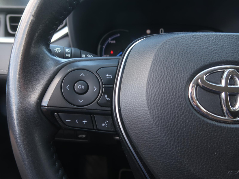 Toyota RAV 4, 2022