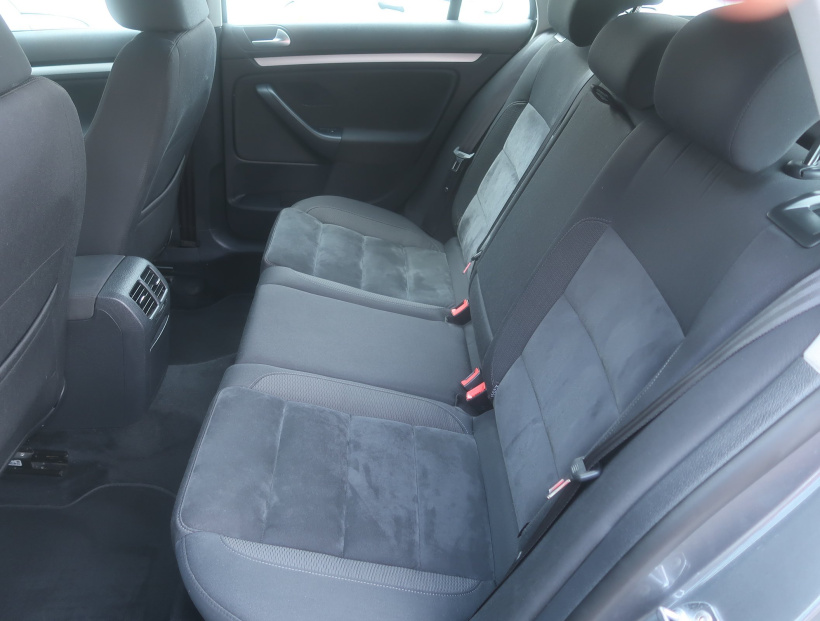 Volkswagen Golf, 2012