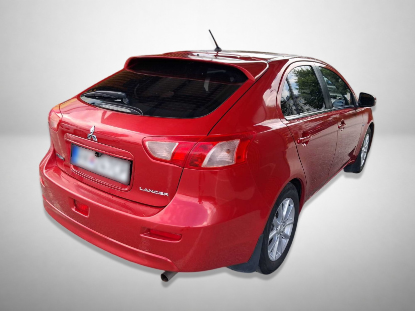 Mitsubishi Lancer, 2016