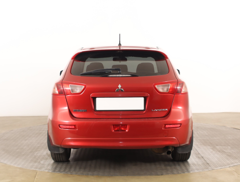 Mitsubishi Lancer, 2016