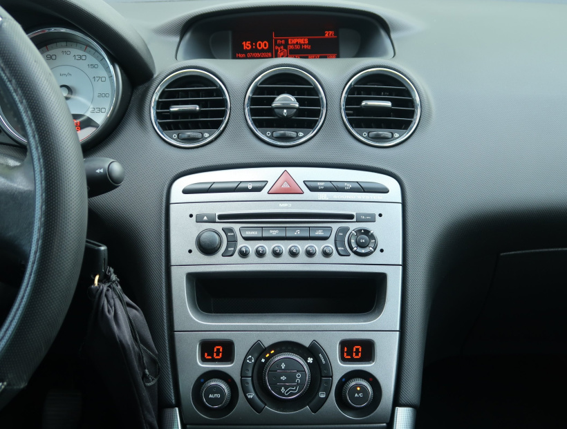 Peugeot 308, 2008