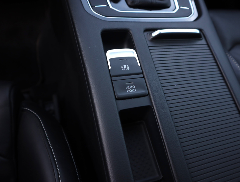 Volkswagen Passat, 2020