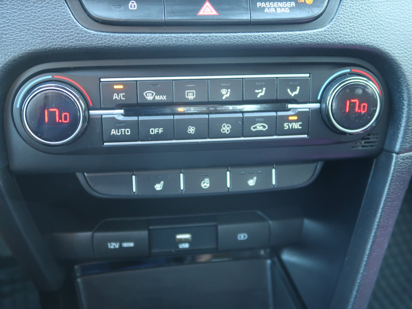 Kia Ceed, 2022