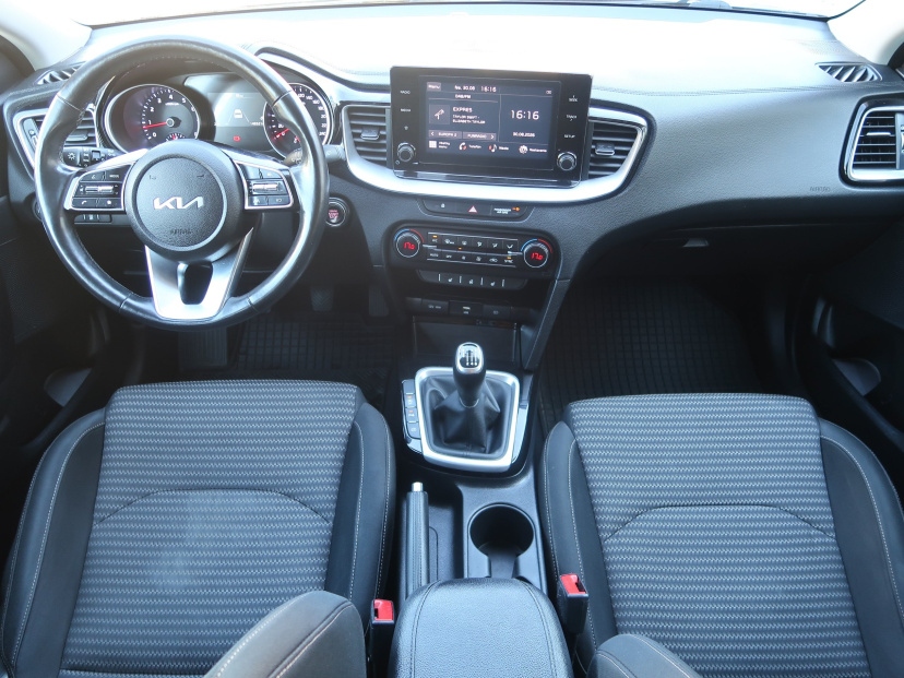 Kia Ceed, 2022