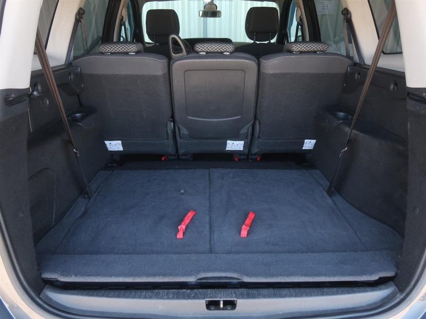 Renault Grand Scenic, 2011
