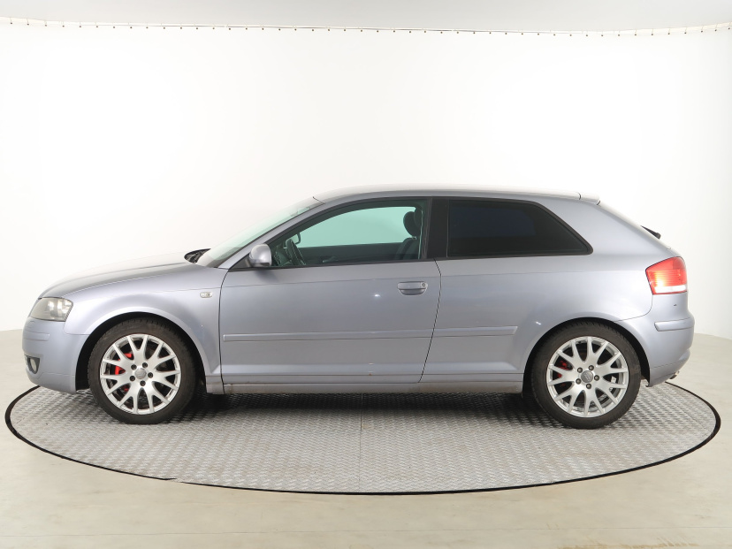 Audi A3, 2004