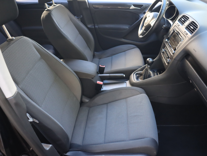 Volkswagen Golf, 2009