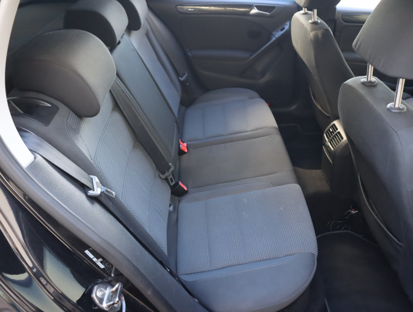 Volkswagen Golf, 2009