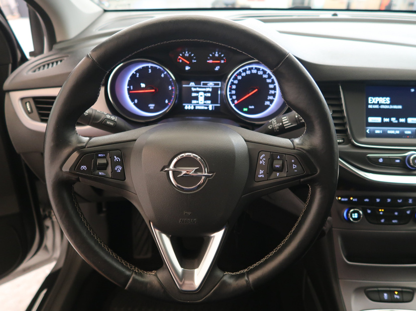 Opel Astra, 2017