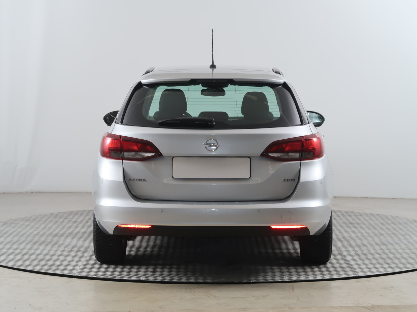 Opel Astra, 2017
