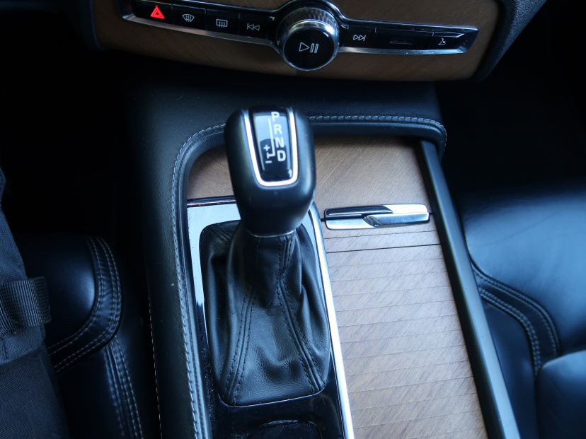 Volvo XC90, 2017