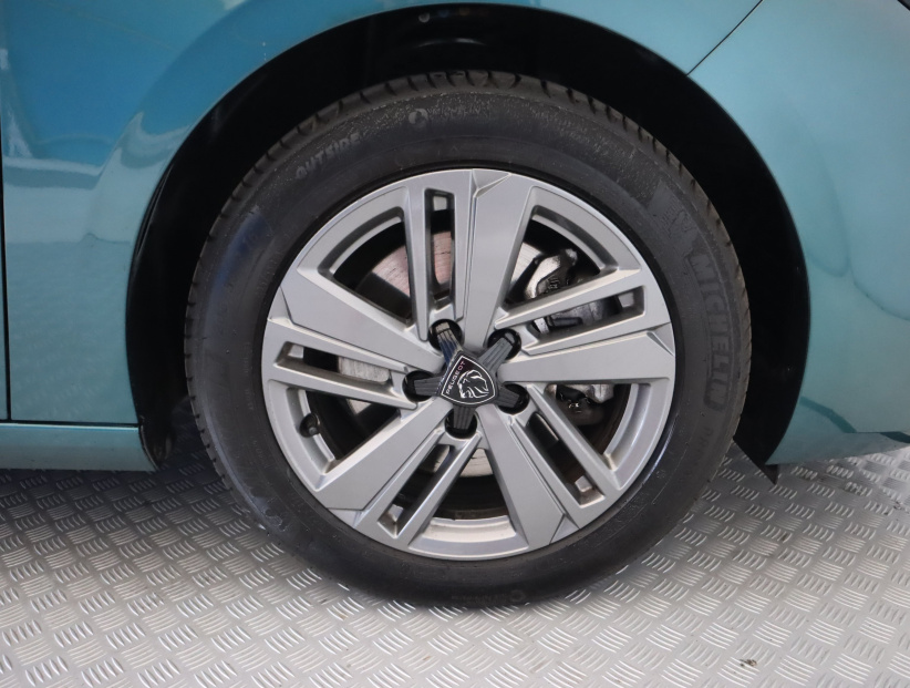 Peugeot 308, 2023