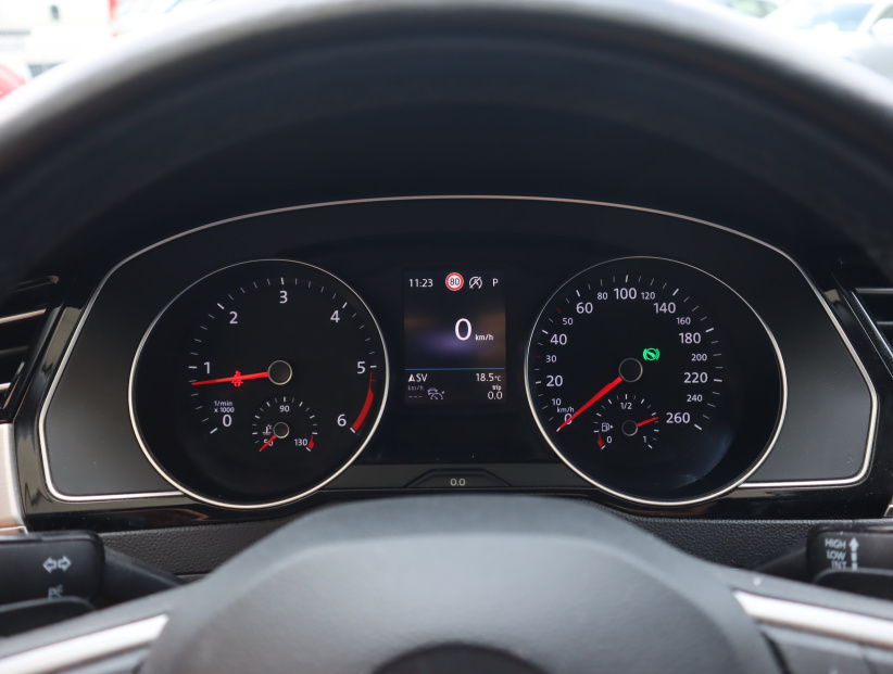 Volkswagen Passat, 2020