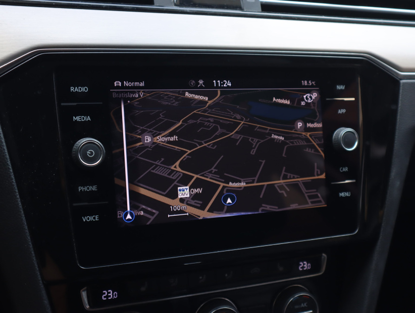 Volkswagen Passat, 2020