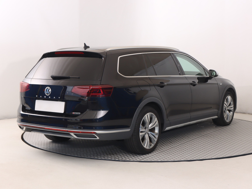 Volkswagen Passat, 2020
