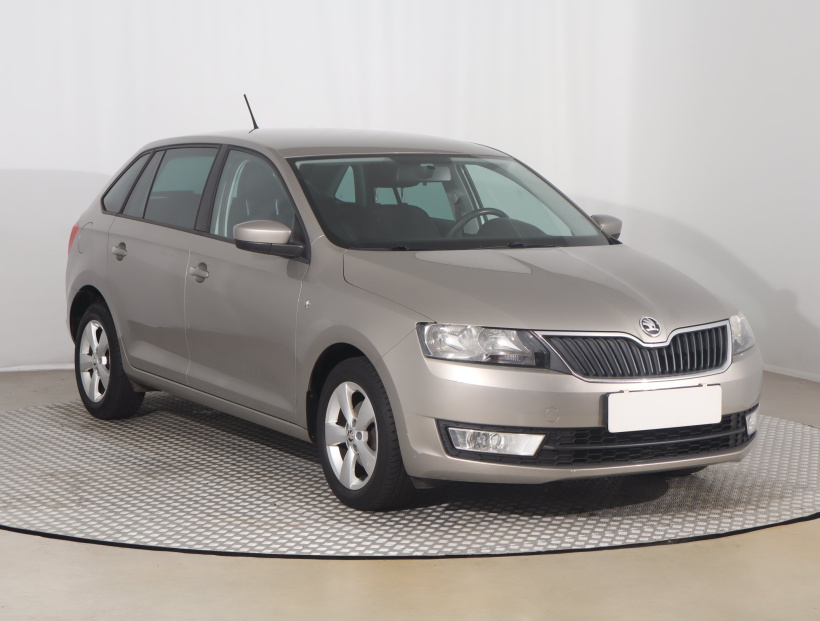 Škoda Rapid Spaceback, 2015