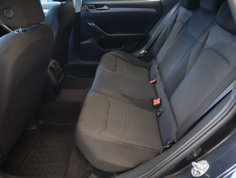 Volkswagen Arteon, 2018