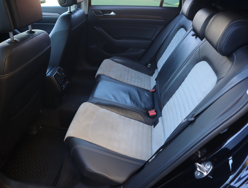 Volkswagen Passat, 2019