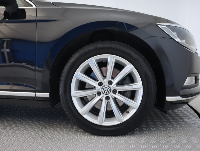Volkswagen Passat, 2019