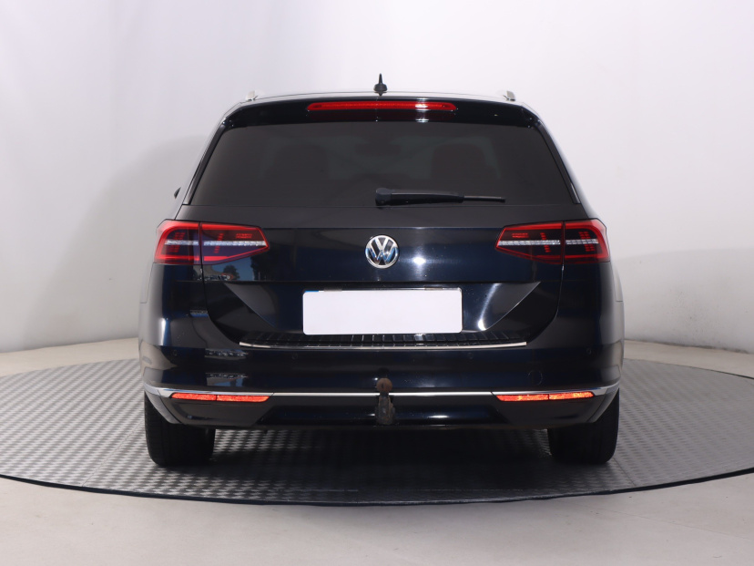 Volkswagen Passat, 2019