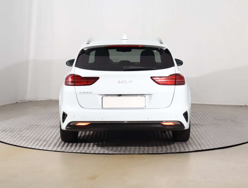 Kia Ceed, 2022