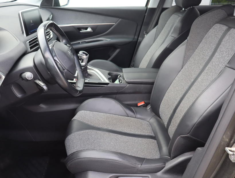 Peugeot 3008, 2019