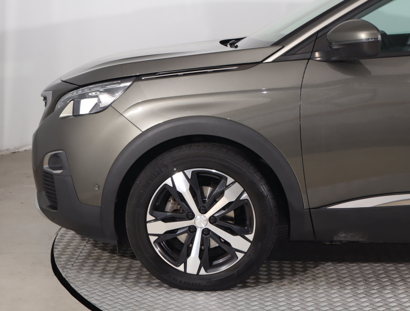 Peugeot 3008, 2019