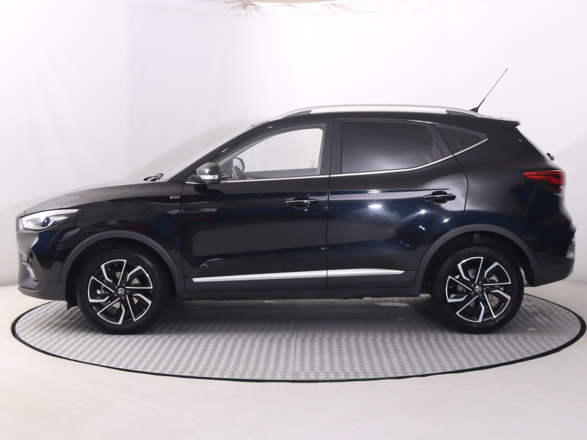 MG ZS SUV, 2024