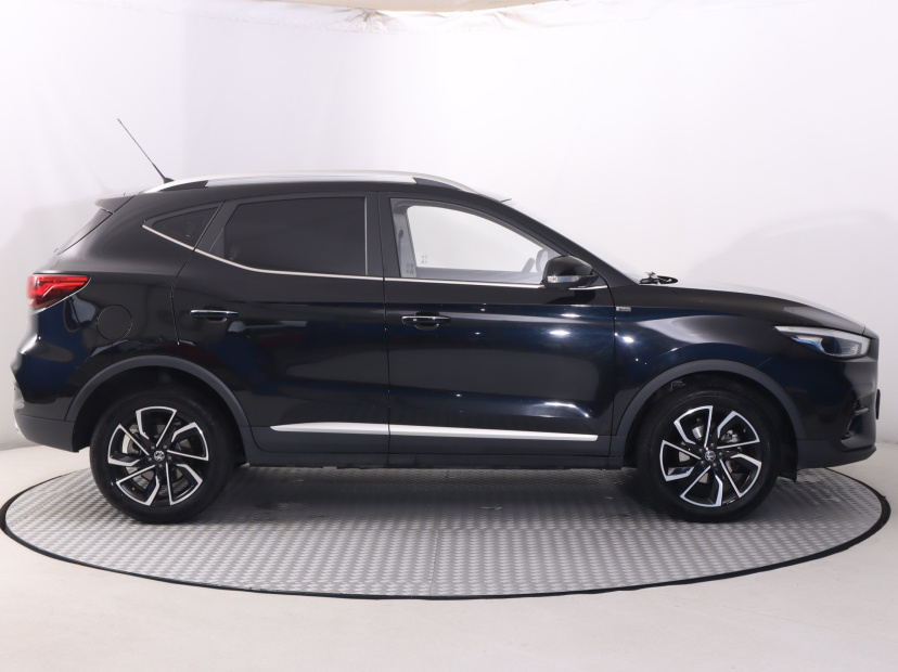 MG ZS SUV, 2024