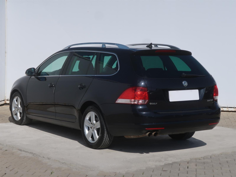 Volkswagen Golf, 2010