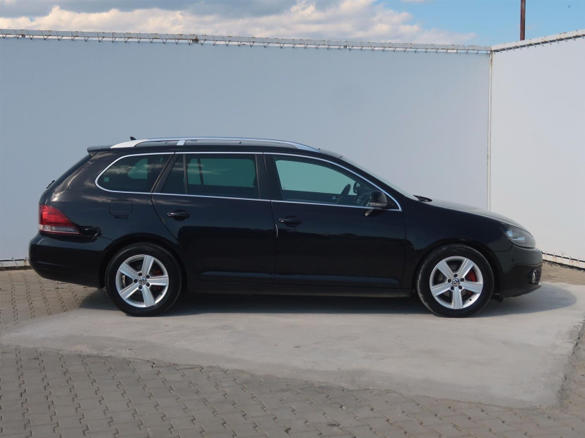 Volkswagen Golf, 2010