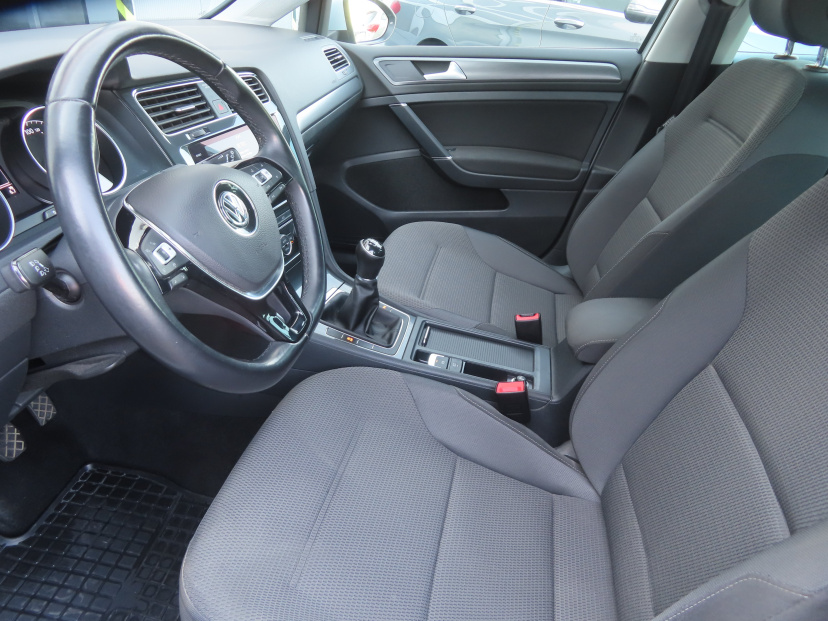 Volkswagen Golf, 2018