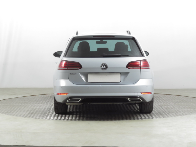 Volkswagen Golf, 2018