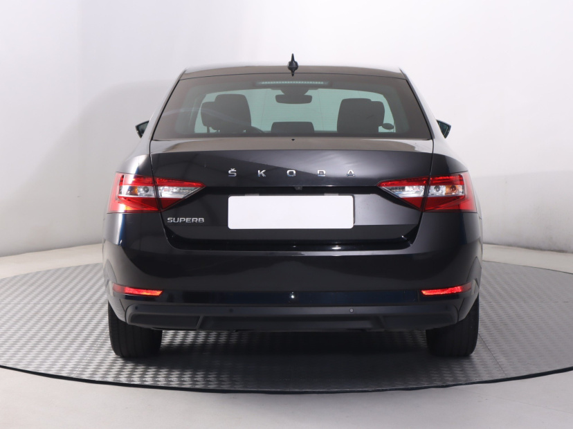 Škoda Superb, 2022
