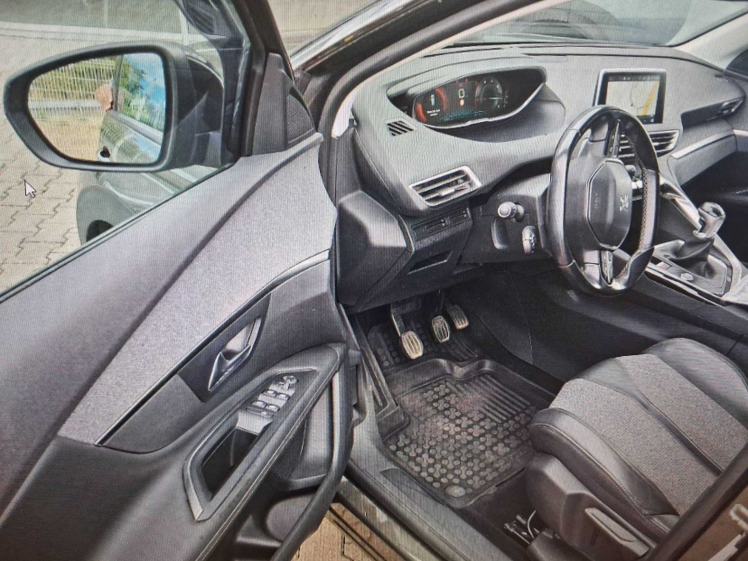 Peugeot 3008, 2017