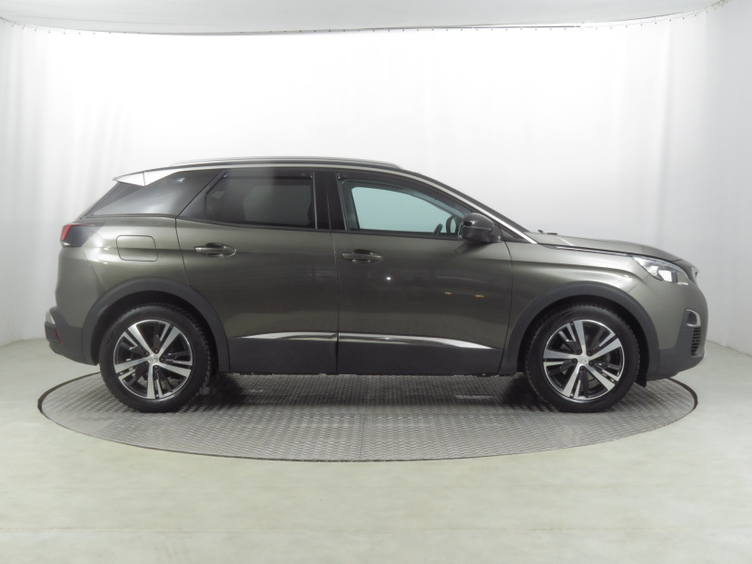 Peugeot 3008, 2017