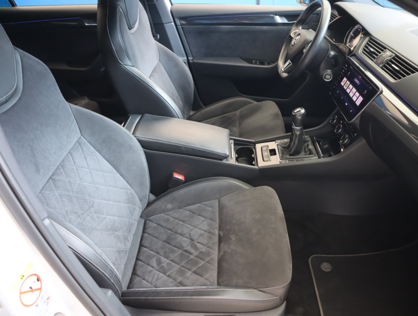 Škoda Superb, 2019
