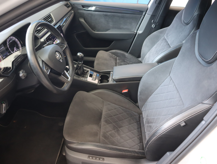 Škoda Superb, 2019