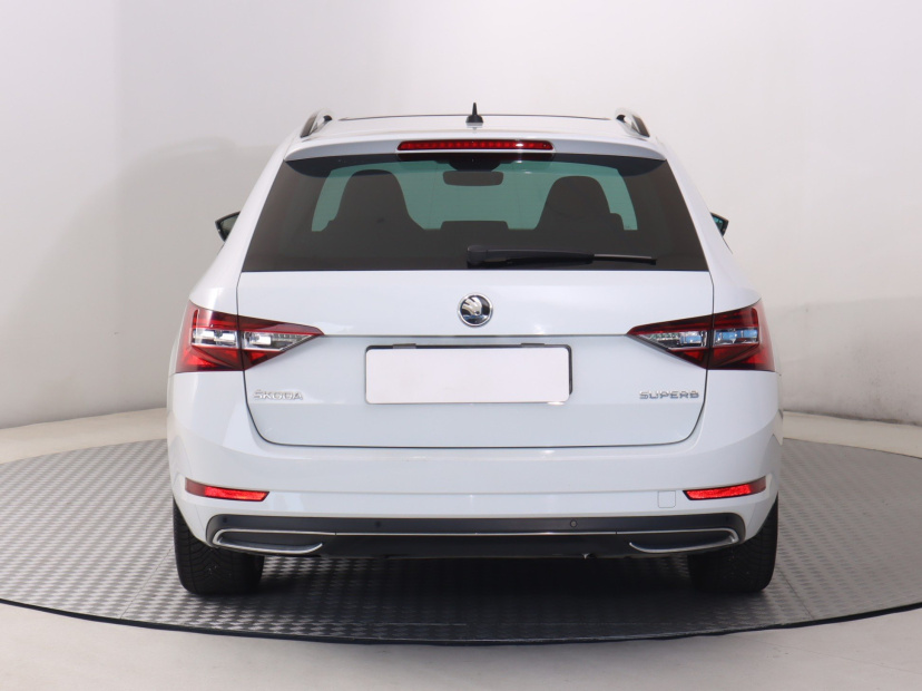 Škoda Superb, 2019