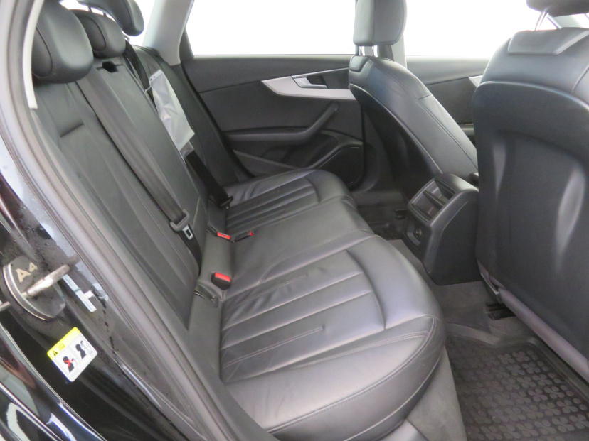 Audi A4, 2016