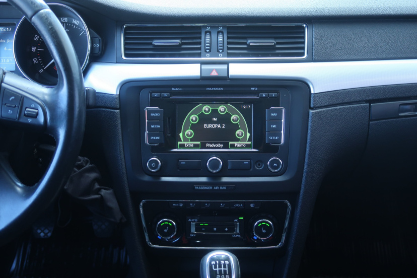 Škoda Superb, 2010
