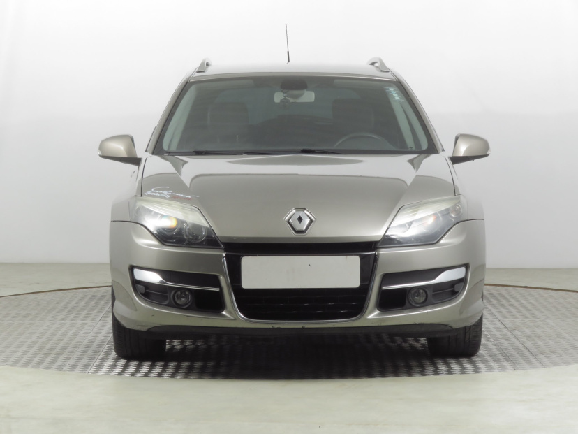 Renault Laguna, 2011
