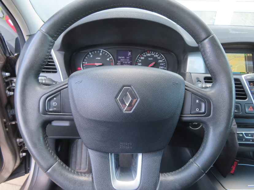 Renault Laguna, 2011