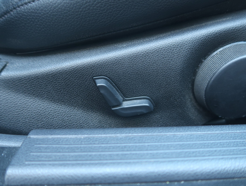 Mercedes-Benz C, 2012