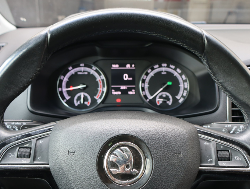 Škoda Karoq, 2018