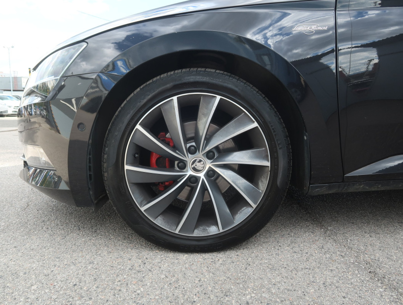 Škoda Superb, 2016
