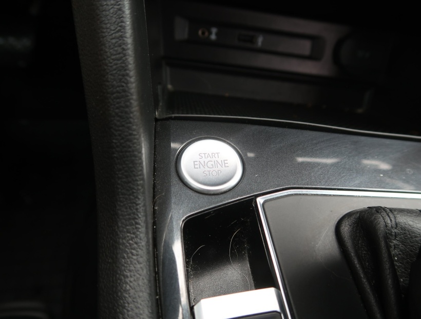 Volkswagen Tiguan, 2017