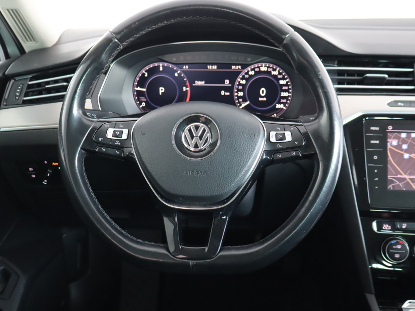 Volkswagen Passat, 2018