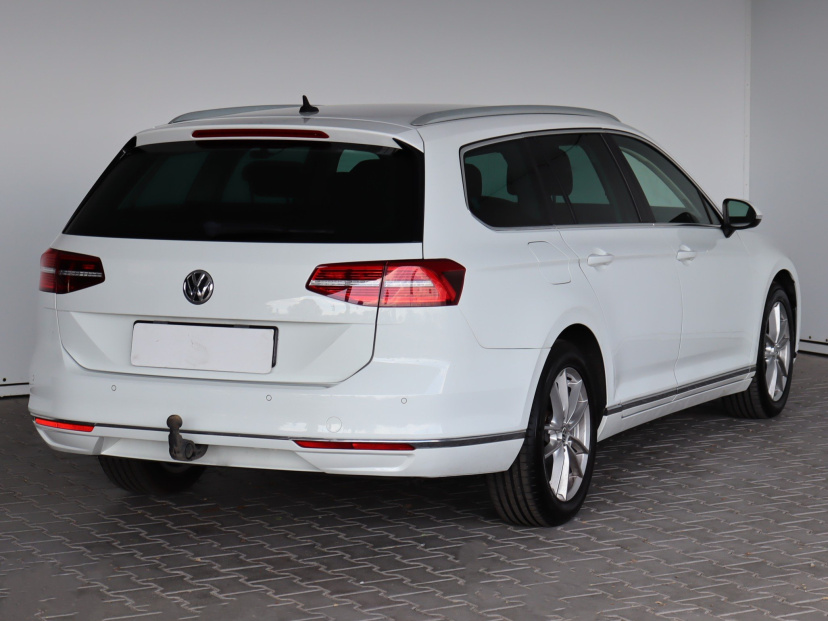 Volkswagen Passat, 2018