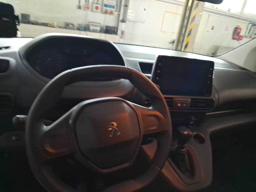 Peugeot Rifter, 2023
